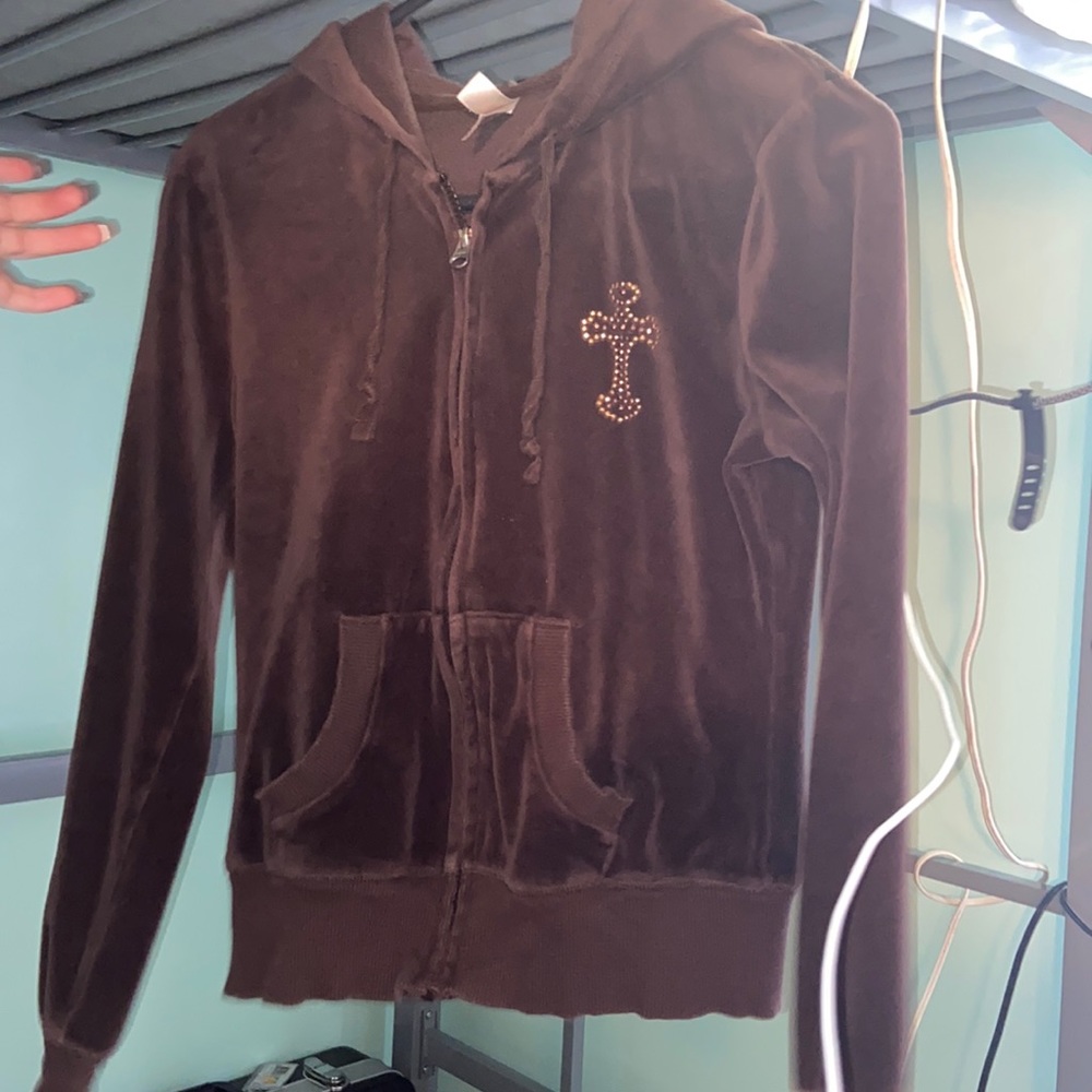 Brown sweater